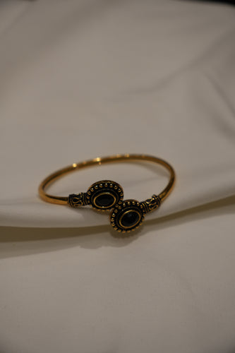 Stone open bangle
