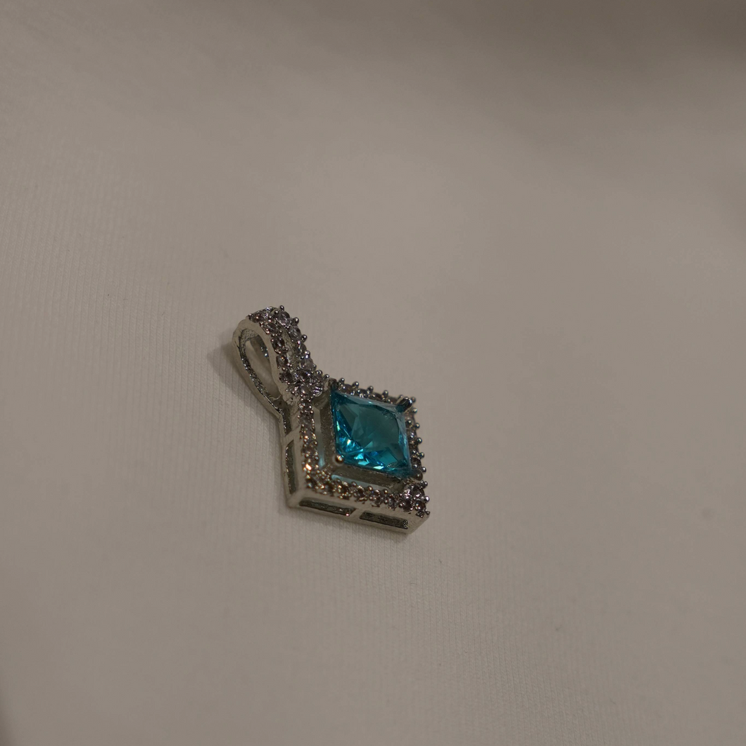 Square Silver Plated Pendant inside Blue Stone including Chain